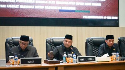 Bupati Sukabumi Sampaikan Dua Raperda di Rapat Paripurna DPRD