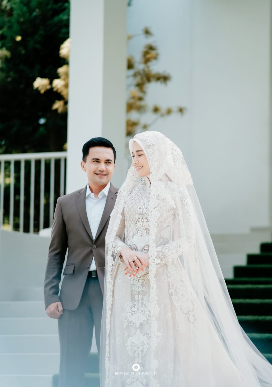 Bintang sinetron yang juga Wakil Bupati Bandung bakal melepas status dudanya dengan menikahi  Dine Mutiara Aziz Sabtu (6/5/2023) hari ini. (Foto: Ist)
