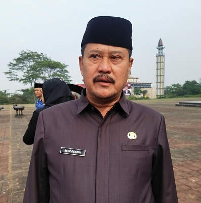 
Kepala Disdik Kabupaten Bandung Barat, Asep Dendih (Foto: heny/dara)
