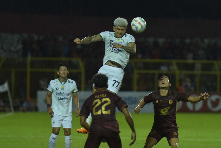 

Ciro Alves (Foto:PERSIB.co.id)