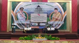 
Bapenda Kabupaten Bandung menggelar pertemuan dengan Forum Perangkat Daerah untuk Rancangan Rencana Kerja Badan Pendapatan Daerah Kabupaten Bandung Tahun 2025 di Hotel Sutan Raja Soreang, Rabu (21/2/2024). (Foto: Ist)
