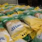 
Dinas Ketahanan Pangan dan Perikanan (Dispakan) Kabupaten Bandung kembali menyalurkan bantuan beras dan bahan pangan bagi beberapa kelompok masyarakat mulai 27 Februari - 28 Maret 2024.(Foto: diskominfo)

