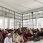 
Sejumlah warga binaan tampak khusyu mengikuti Pesantren Ramadan di Mesjid Nurul Falah, Lapas Banceuy. (Foto: Ist)

