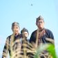 
Penjabat Gubernur Jawa Barat Bey Machmudin menghadiri Gebyar Perbenihan Tanaman Pangan ke - IX, di Gedung Budaya Sabilulungan, Kabupaten Bandung, Sabtu (27/7/2024). Acara dibuka Wakil Menteri Pertanian RI Sudaryono. (Foto: Dokpim Jabar)