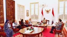 Presiden Jokowi menerima kunjungan delegasi World Bank di Istana Merdeka Jakarta, pada Kamis (25/07/2024). (Foto: BPMI Setpres)
