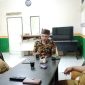 Ketua KIM Kabupaten Bandung, Atep Kusman (tengah) saat berdiskusi dengan kepala desa (Foto: Ist)

