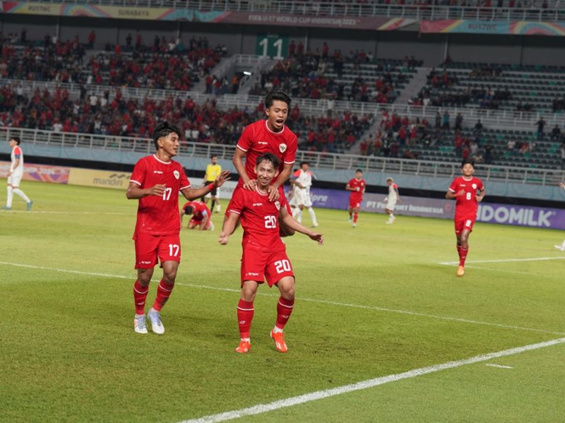 
Timnas Indonesia membantai Filipina 6-0 pada laga perdana turnamen ASEAN U-19 Boys Championship 2024, Rabu (17/7/2024) di Stadion Gelora Bung Tomo, Surabaya. (Foto: PSSI)

