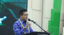 
Bupati Bandung Dadang Supriatna memberikan sambutan pada syukuran Hari Ulang Tahun ke-49 PSM yang dilaksanakan di Gedung Mohamad Toha Komplek Pemkab Bandung, Soreang, Rabu (17/7/2024). (Foto: diskominfo)

