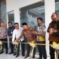 Komisi Pemilihan Umum (KPU) Kabupaten Bandung menempati Gedung baru di Jalan Bhayangkara No. 34, Desa Soreang, Kecamatan Soreang, Kabupaten Bandung. Gedung itu diresmikan Ketua KPU RI, H. Apipudin, didampingi Bupati Bandung HM. Dadang Supriatna, Jum’at (2/8/2024).(Foto: Ist)


