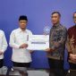 Penandatanganan MoU antara Direktur Bank Muamalat Karno dan Ketua Umum PP Muhammadiyah Haedar Nashir.
(foto:ist)