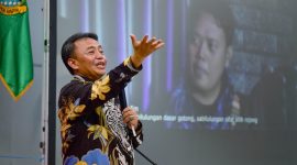 
Sekda Jabar say Rakor Optimalisasi Program Gerakan Membangun Desa di Kabupaten Kuningan, Kamis (8/8/2024) malam. (Foto: biro adpim)


