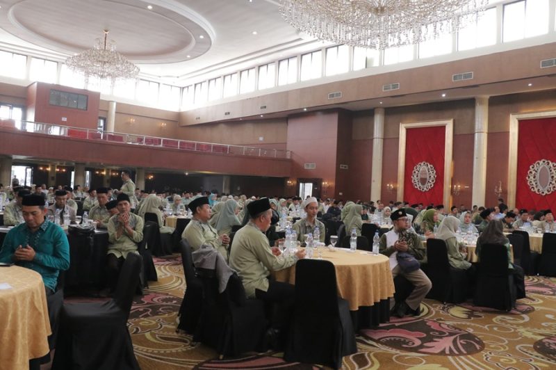  Bupati Bandung Dadang Supriatna menghadiri acara Koordinasi Lintas Agama dan Lintas Sektoral di Lingkungan Pemerintah dan Kemenag Kabupaten Bandung di Hotel Sutan Raja, Soreang, Kamis (1/8/2024).(Foto: diskominfo)
