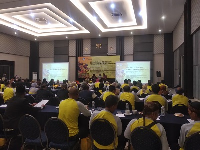 Sosialisasi Program Kemajuan Desa di Ballroom Hotel Harmoni Garut (Foto: Istimewa)