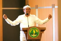 Gubernur Jawa Barat Dedi Mulyadi melakukan halalbihalal dengan Keluarga Besar Paguyuban Pasundan di Mandala Saba dr. Djoendjoenan Gedung Paguyuban Pasundan Kota Bandung, Sabtu (12/4/2025).(Foto: biro adpim)
