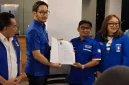 Jeje Ritchie Ismail menerima SK dari Joko Suyono (Foto: Istimewa)