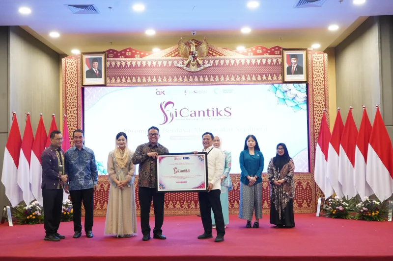 OJK Gandeng AO PNM dalam Program SICANTIKS untuk Perkuat Literasi Keuangan Syariah, Sabtu (17/5/2025)(Foto: Istimewa)