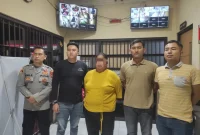 TG (44), warga Kecamatan Katapang, Kabupaten Bandung diamankan Satreskrim Polres Garut karena diduga telah melakukan pencurian emas di toko emas Pasar Baru Cibatu, Garut (Foto: Istimewa)
