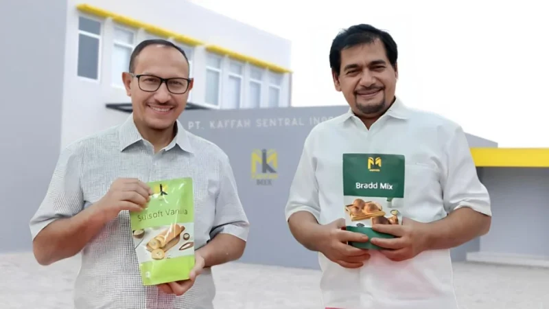 Kedua pemilik sekaligus pimpinan PT Kaffah Sentral Indonesia, Direktur Utama Ali (kiri) dan Direktur Pemasaran Taufik Mokhtar (kanan). (Dok. Istimewa)
