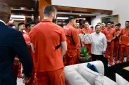 
Timnas Indonesia mendapat kehormatan disambut langsung Presiden Republik Indonesia, Prabowo Subianto, di kediaman pribadinya di Jalan Kertanegara, Jakarta, Jumat (6/6/2025).(Foto: PSSI)
