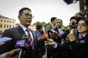 Menteri Luar Negeri Sugiono menyampaikan keterangan pers kepada awak media di St. Petersburg, pada Rabu, 18 Juni 2025. (Foto: BPMI Setpres)

