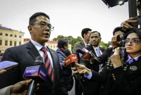 Menteri Luar Negeri Sugiono menyampaikan keterangan pers kepada awak media di St. Petersburg, pada Rabu, 18 Juni 2025. (Foto: BPMI Setpres)

