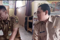 Kabid SMP beserta Kasi SMP Sapras Disdik Kab Sukabumi (Foto: Istimewa)