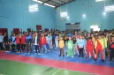 
Wakil Bupati Cirebon, H. Agus Kurniawan Budiman membuka Kejuaraan Karate Pelajar di GOR Plumbon.(Foto: Bambang|dara)
